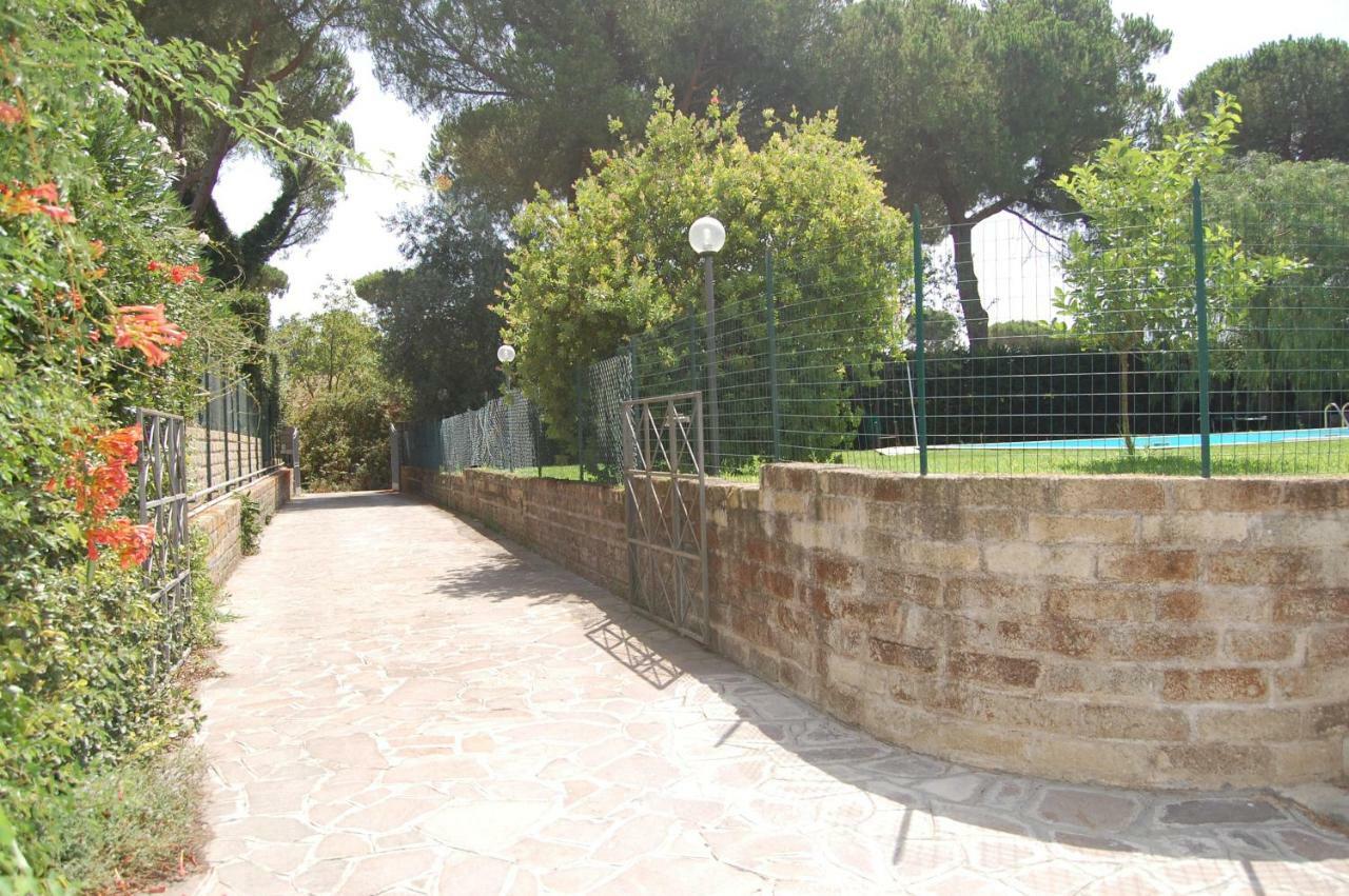 Vacanze Romane Olgiata La Storta Exteriör bild